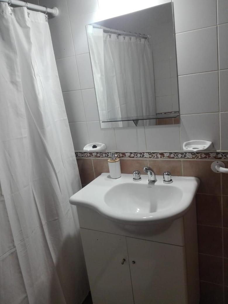 Hosteria La Farfalla Chos Malal Habitación foto